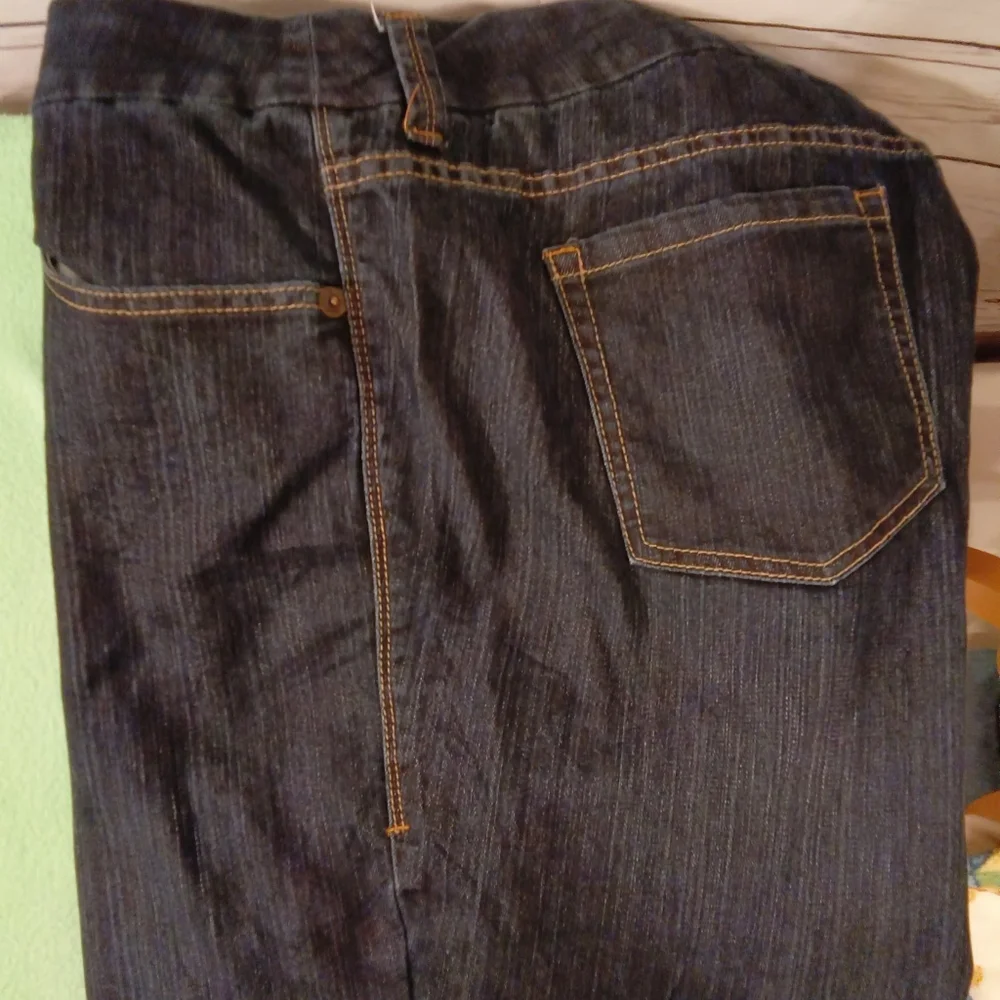 Torrid Flamming Heart Jeans - Picture 3 of 7